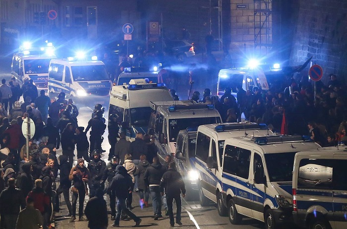 So aggressiv war die Stimmung beim Pegida-Jubiläum